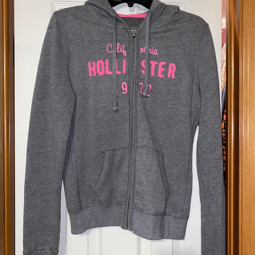 Zip-up Hoodie